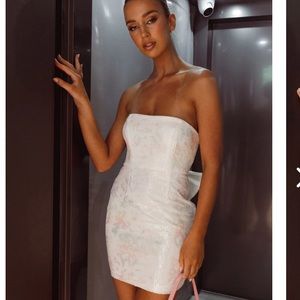 Selfie Leslie Vida Bow Sequined Mini Dress White XXL